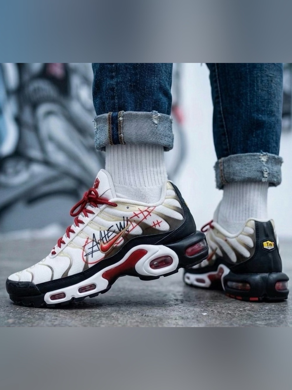 Nike Air Max Plus "Script Swoosh" LIMITED EDITION Sneakers Shoes Athletic Sport